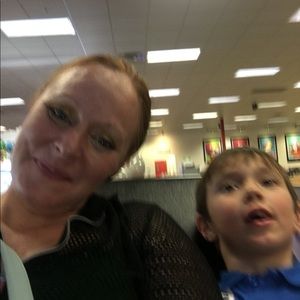 Meet your Posher, Bronwyne